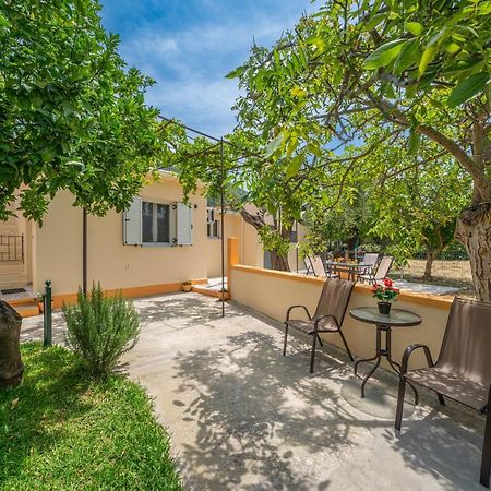 Ira'S House Villa Сами Екстериор снимка