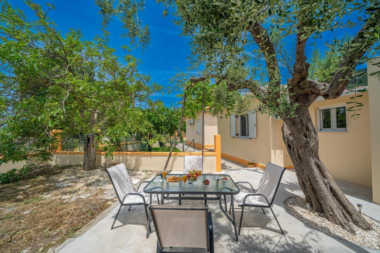 Ira'S House Villa Сами Екстериор снимка