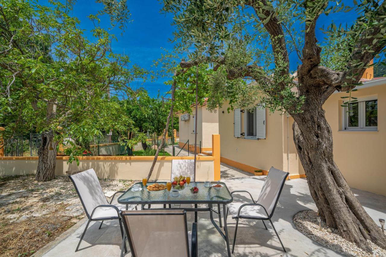 Ira'S House Villa Сами Екстериор снимка