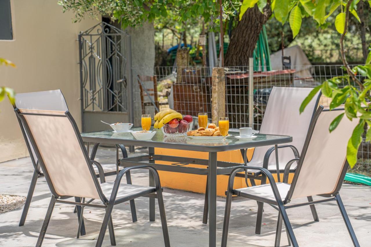 Ira'S House Villa Сами Екстериор снимка