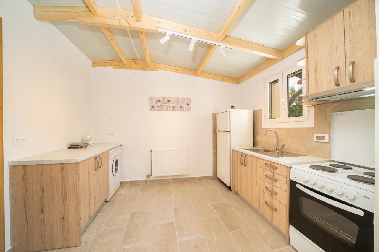 Ira'S House Villa Сами Екстериор снимка