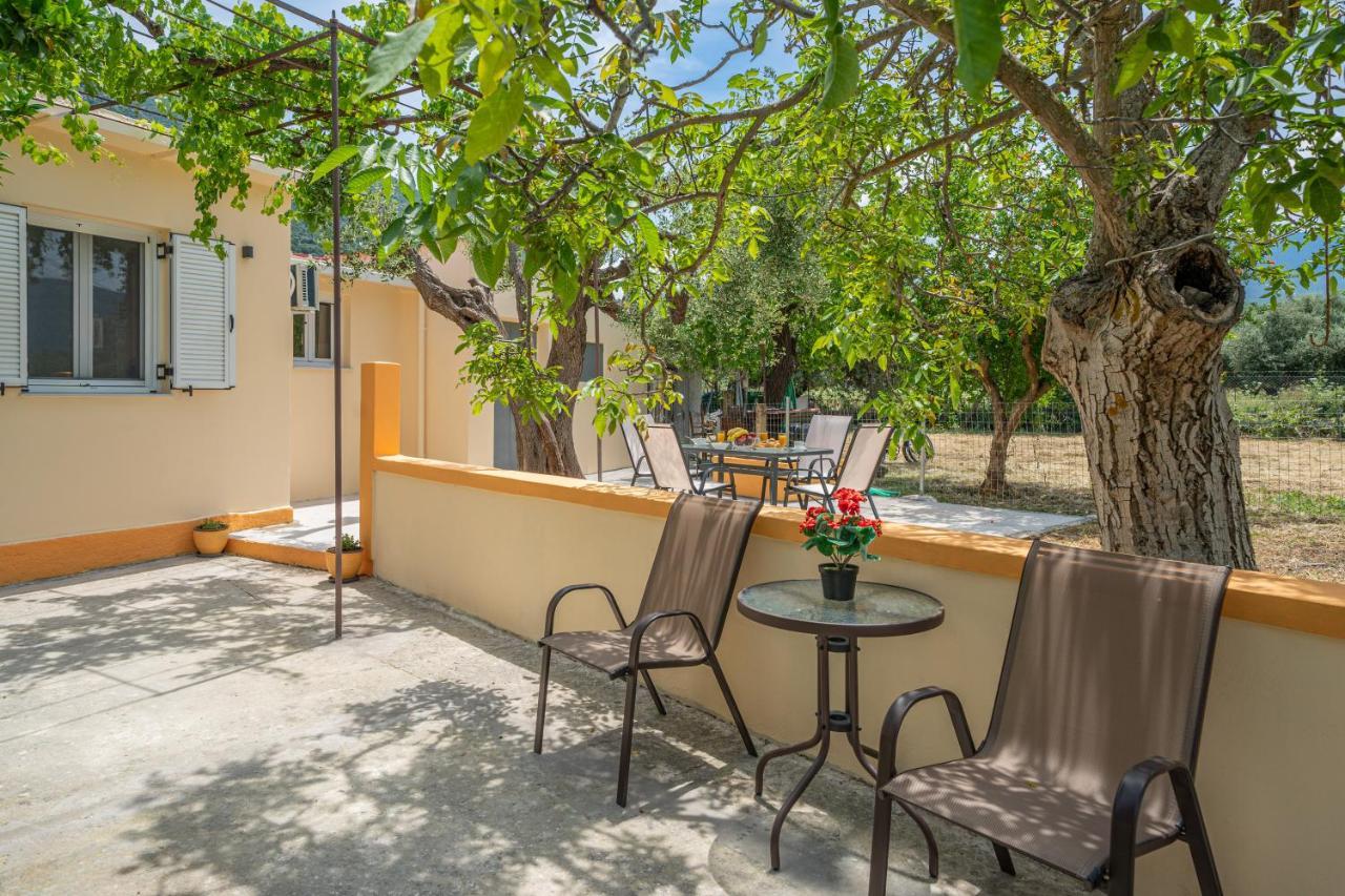Ira'S House Villa Сами Екстериор снимка