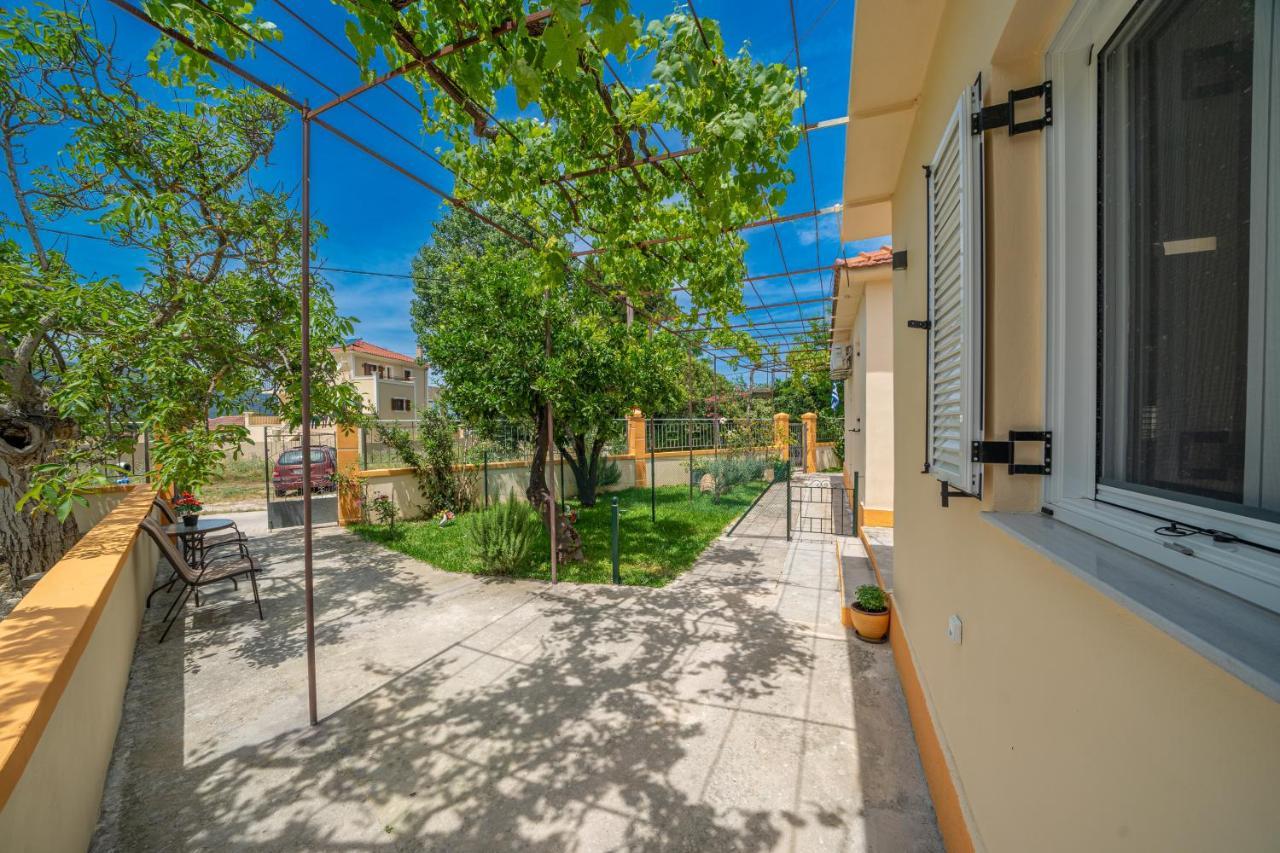 Ira'S House Villa Сами Екстериор снимка